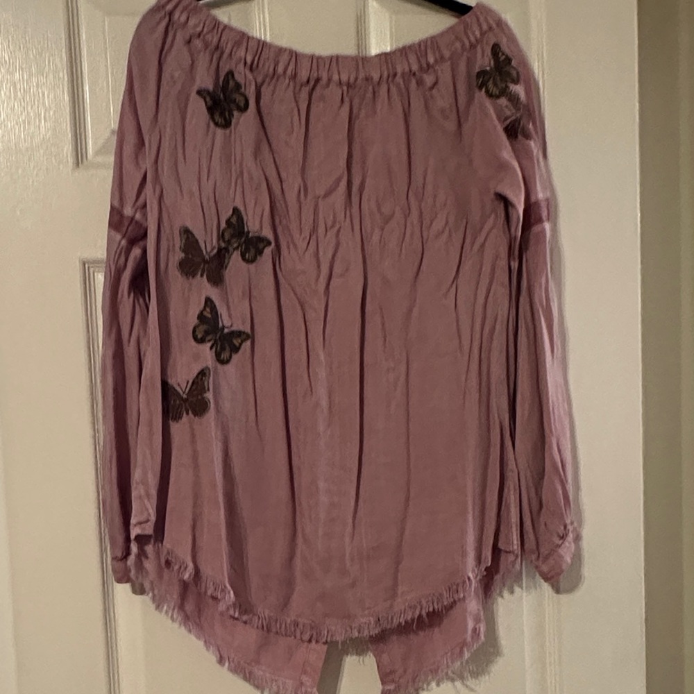 Elegant Off-Shoulder Butterfly Blouse - Lavender